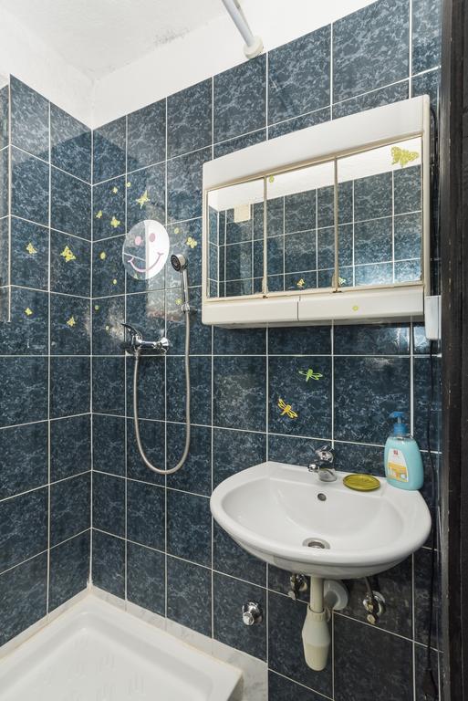 Studios Kastel Буйе Екстериор снимка